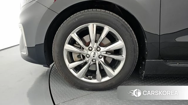 Kia The New Carnival id 3942879 из Кореи 15