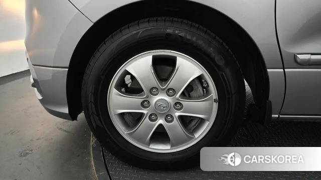 Hyundai The New Grand Starex id 4642739 из Кореи 25