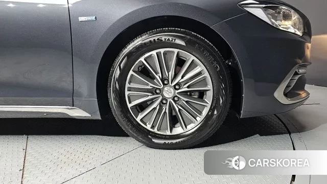 Hyundai Grandeur IG Hybrid id 2986861 из Кореи 15