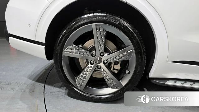 Genesis GV70 id 4195973 из Кореи 29