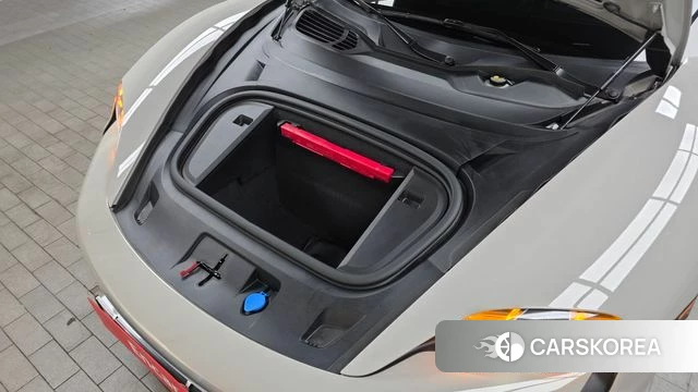 Porsche Taycan id 4540325 из Кореи 31