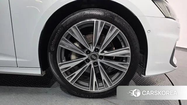 Audi A6 (C8) id 3432124 из Кореи 16