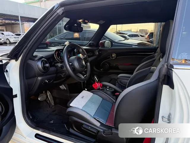 Mini Cooper S Convertible id 3448279 из Кореи 11