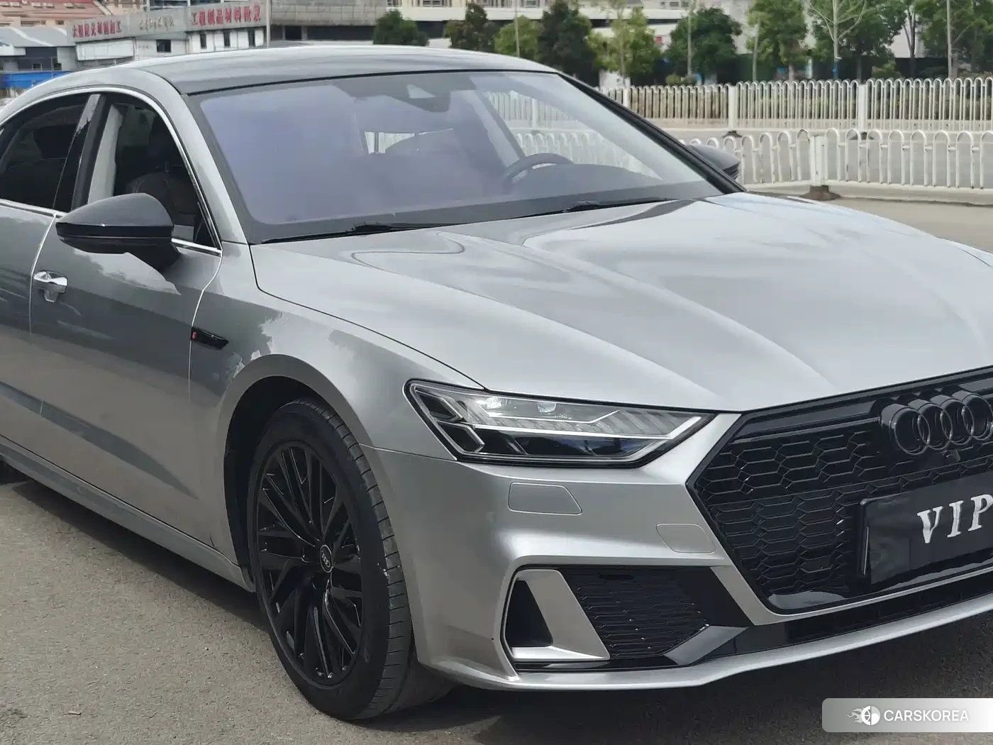 Audi A7L id 4570807 из Китая 13