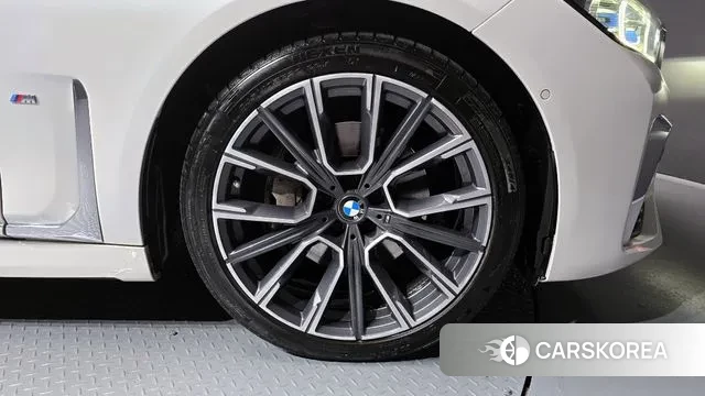 BMW 7 Series (G11) id 3655469 из Кореи 15