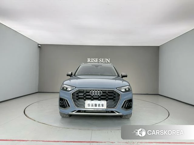 Audi Q5L 2023 Синий из Китая, фото 5