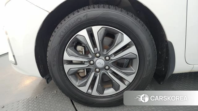 Kia The New Carnival id 4610493 из Кореи 15