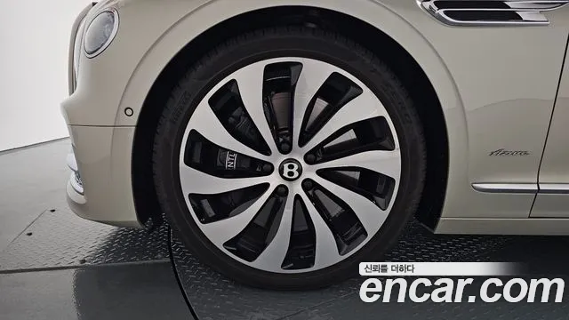 Bentley Flying Spur 3rd Generation id 2704881 из Кореи 15