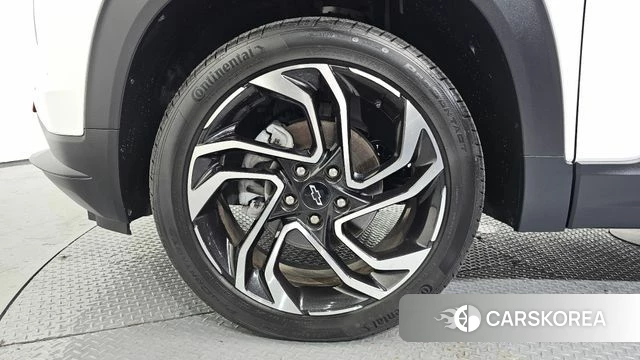 Chevrolet (GM Daewoo) The New Trail Blazer id 4602402 из Кореи 15
