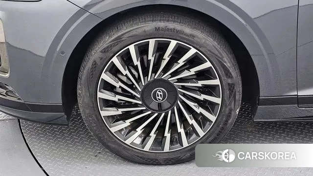 Hyundai Grandeur (GN7) id 3053268 из Кореи 15