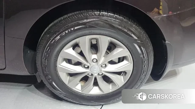 Kia The New Carnival id 3209972 из Кореи 15