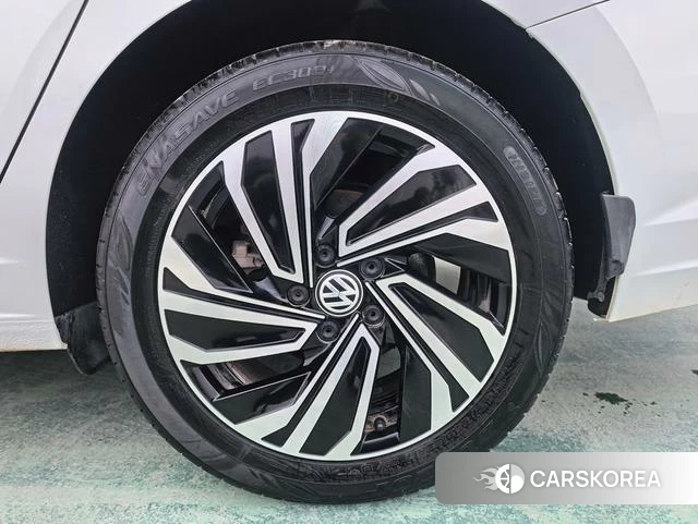 Volkswagen Sagitar id 4263829 из Китая 14