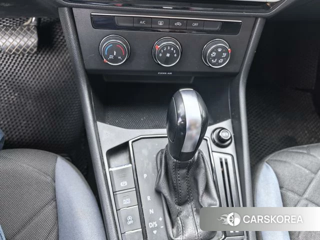 Volkswagen Lavida id 4264657 из Китая 10
