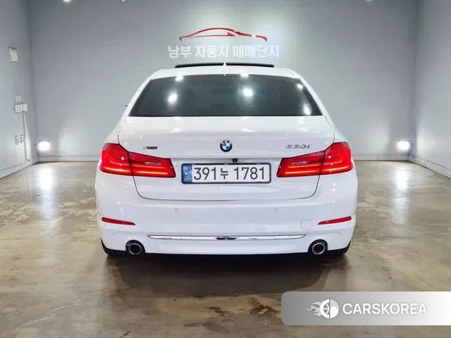 BMW 5 Series (G30) id 3339376 из Кореи 15