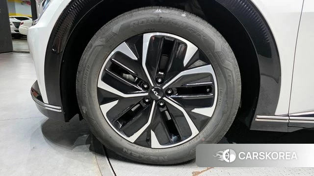 Kia EV6 id 3910370 из Кореи 14