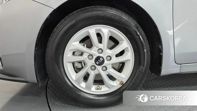 Kia Come New K3 id 4780848 из Кореи 15