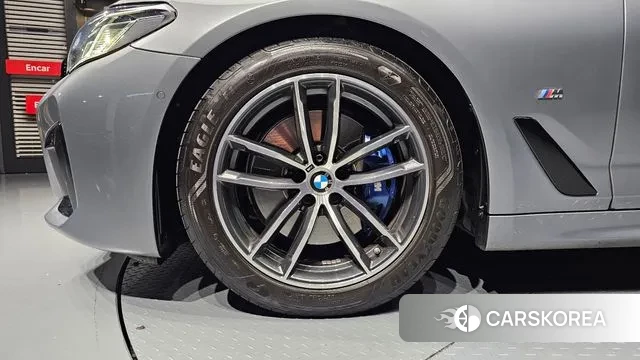 BMW 5 Series (G30) id 3410854 из Кореи 15