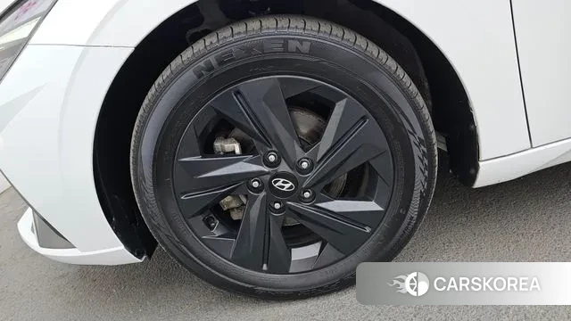 Hyundai Avante Hybrid (CN7) id 3746303 из Кореи 15