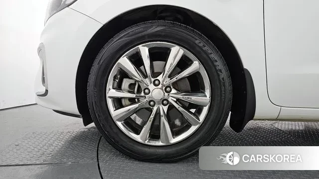 Kia The New Carnival id 3557839 из Кореи 15