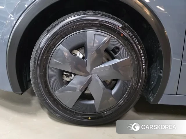 Toyota Prius 5th Generation id 3487001 из Кореи 12