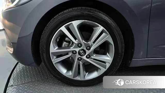 Hyundai Avante AD id 3445088 из Кореи 15