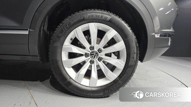 Volkswagen T-Roc id 4524811 из Кореи 27