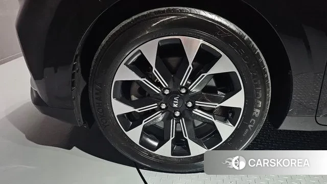 Kia Carnival 4th generation id 3243180 из Кореи 15