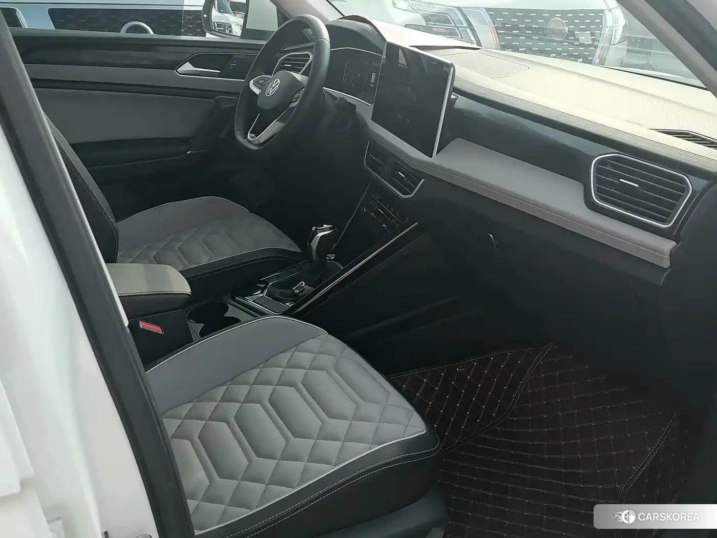 Volkswagen Tayron 2023 Белый из Китая, фото 6
