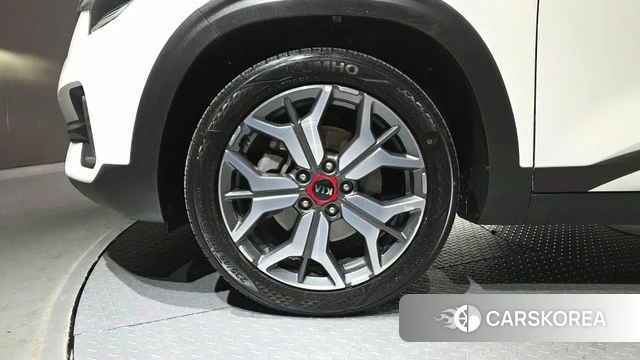 Kia Seltos id 3834352 из Кореи 15