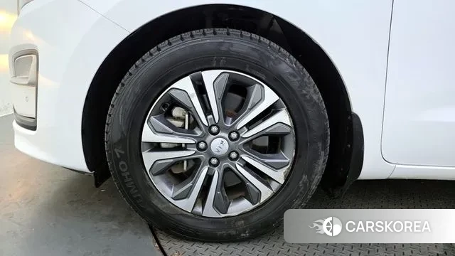 Kia The New Carnival id 3039145 из Кореи 15