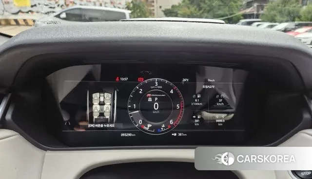 Land Rover Range Rover Velar id 3284915 из Кореи 15