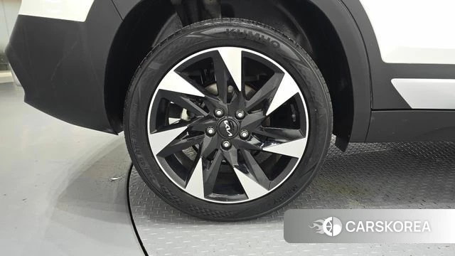 Kia Seltos id 4330282 из Кореи 28