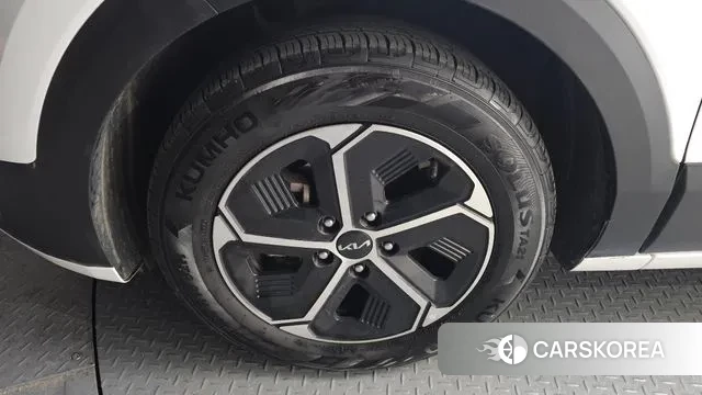 Kia Di Ol Nu Niro id 3561288 из Кореи 15