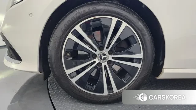 Mercedes-Benz E-Class W213 id 3448037 из Кореи 15