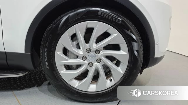 Land Rover Discovery 5 id 4516192 из Кореи 27