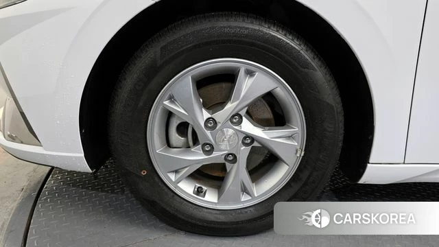 Hyundai Avante (CN7) id 3916609 из Кореи 15