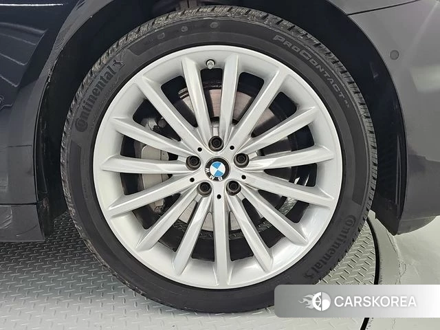 BMW 5 Series (G30) id 4506588 из Кореи 15