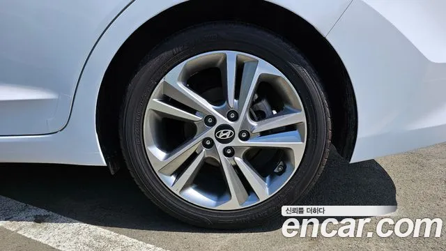 Hyundai Avante AD id 2675794 из Кореи 15