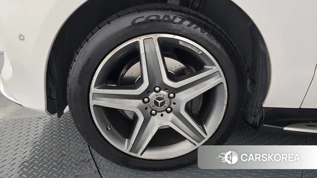 Mercedes-Benz GLE - Class W166 id 3460264 из Кореи 15