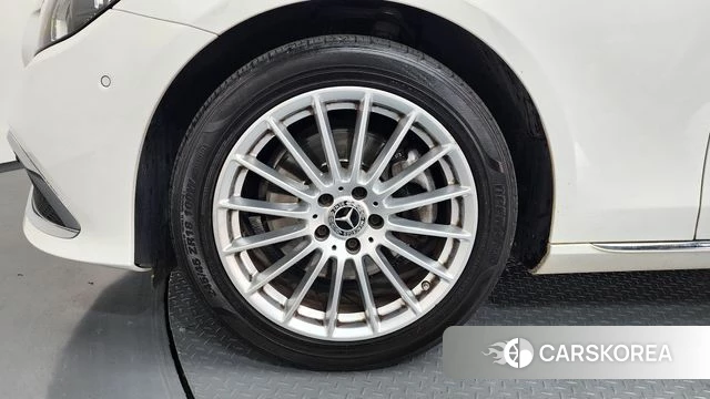 Mercedes-Benz E-Class W213 id 3885302 из Кореи 15