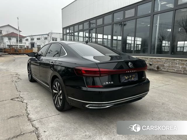Volkswagen Passat 2022 Черный из Китая, фото 5