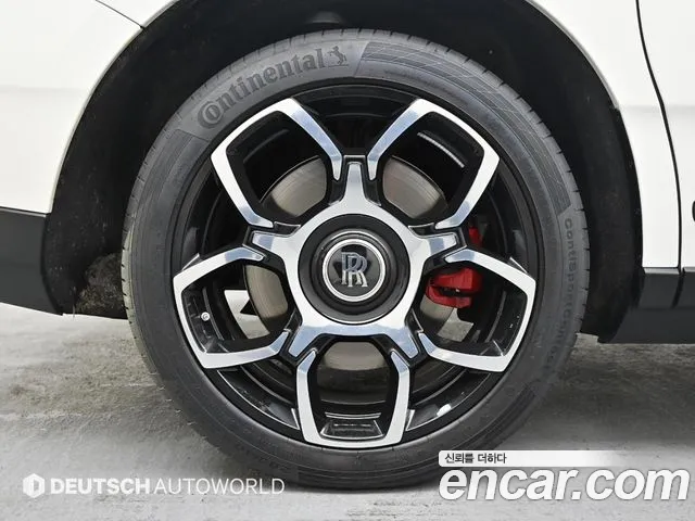 Rolls-Royce Cullinan id 2441846 из Кореи 15