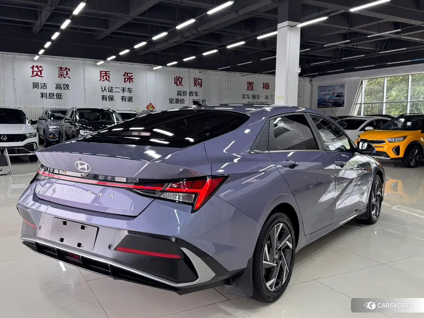 Hyundai Elantra id 4679491 из Китая 22