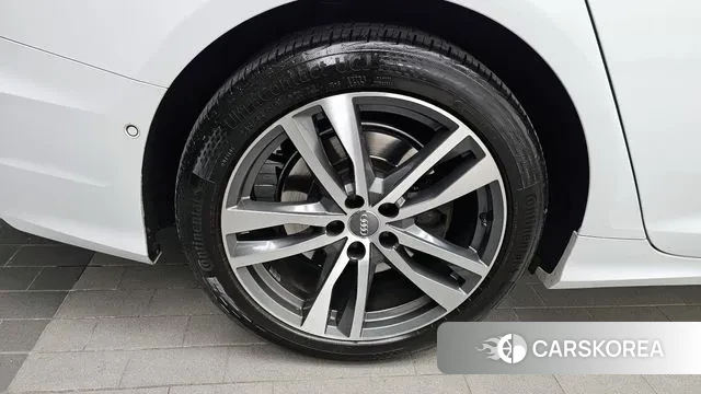 Audi A6 (C8) id 3433998 из Кореи 15