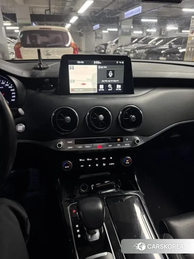 Kia Stinger id 3439609 из Кореи 8