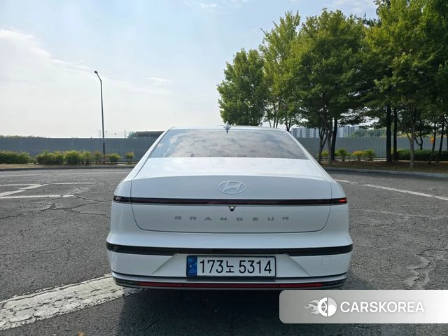 Hyundai Grandeur (GN7) id 4921978 из Кореи 15