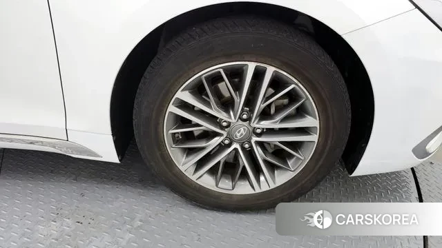 Hyundai Grandeur IG id 3013612 из Кореи 15