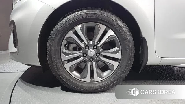 Kia The New Carnival id 3515085 из Кореи 15