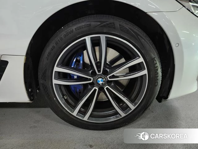 BMW 6 Series GT (G32) id 3910421 из Кореи 15