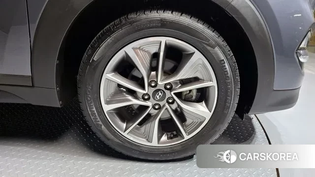 Hyundai All New Tucson id 3351268 из Кореи 15